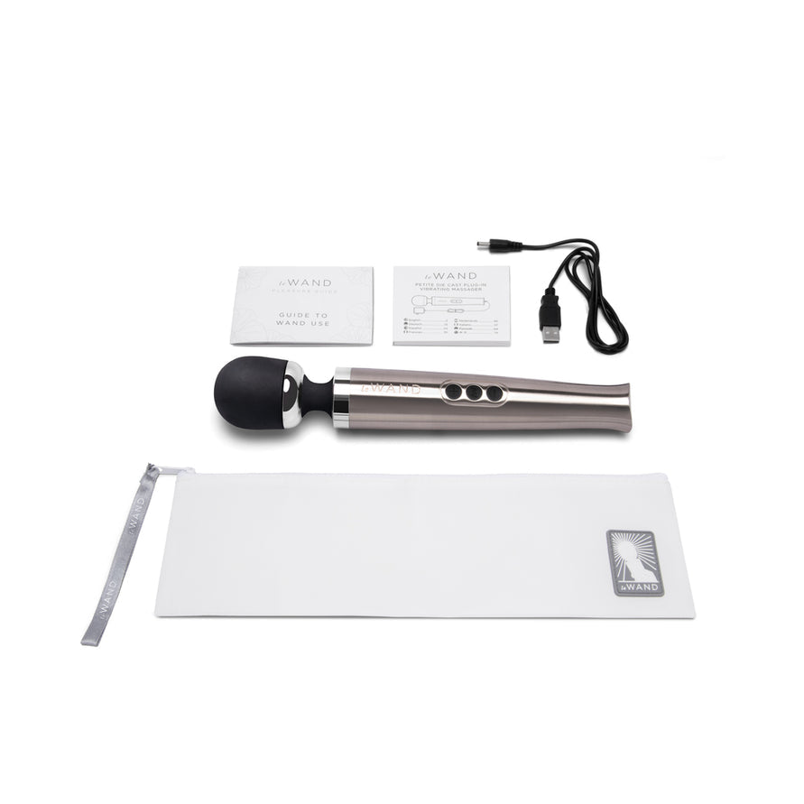 Le Wand Die Cast Rechargeable 10 Speed Wand Massager