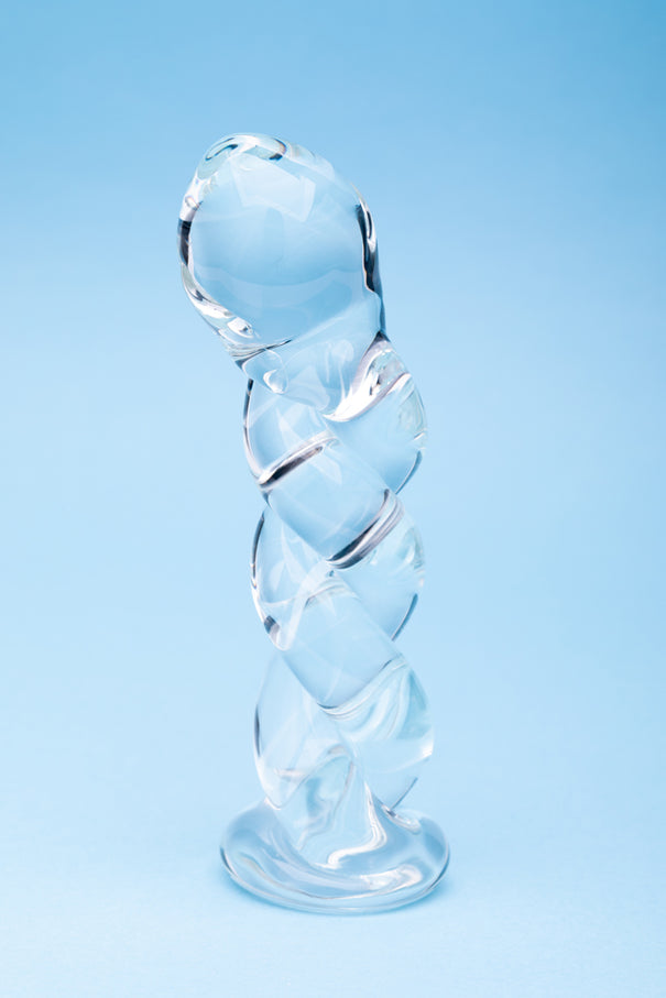 Clarity Seraphic Braid 5.7 In Glass Dildo