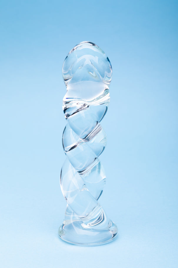 Clarity Seraphic Braid 5.7 In Glass Dildo